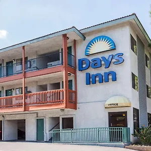 Days By Wyndham West USA