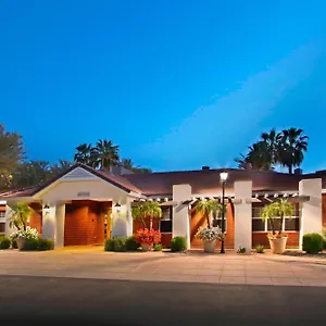 Hotel North ***