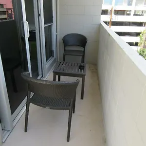 ** Hotel Waikiki - No Fees United States