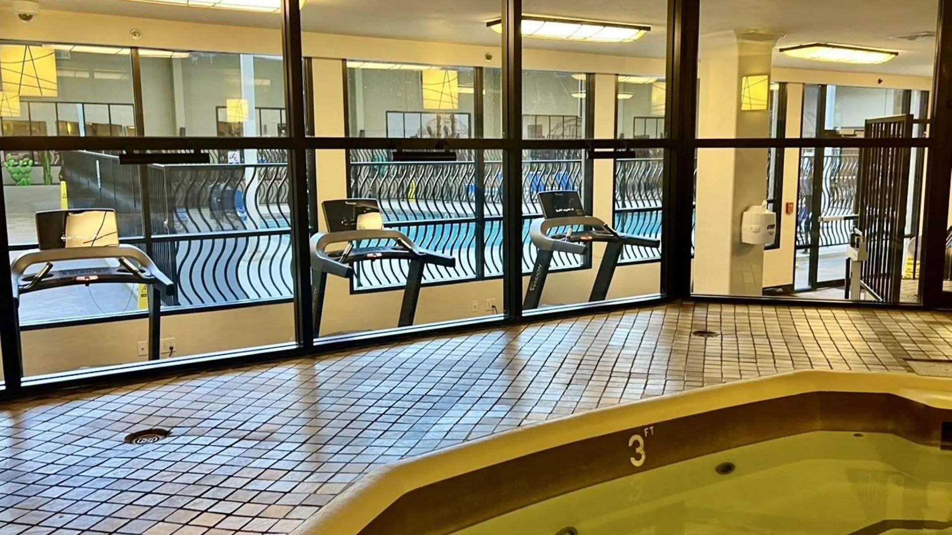 Jockey Resort Suites Center Strip Лас-Вегас