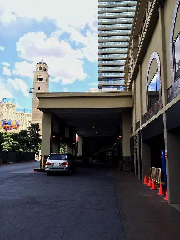 Jockey Resort Suites Center Strip Лас-Вегас США